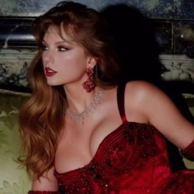 mirrorball137's profile picture. I had some dreams they were clouds in my coffee