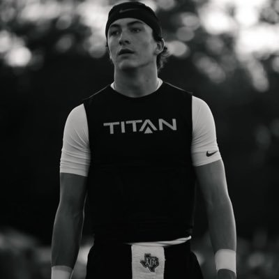 eelliott_14's profile picture. class of 2027 QB / height 6’1/ 180lbs / 40 yard 4.53 / gpa 3.7 / #601-951-7300/ ethanelliott.5@icloud.com