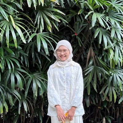 tiwilestari_'s profile picture. 