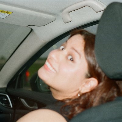 danalilys's profile picture. kermit the frog fan | she/her