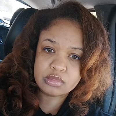 Lipstick_Shades's profile picture. The sweetest 🍭 I love my fam ❤️ blessed ✨ I love to travel 🦋Business owner ❤️ Body butter & scrubs