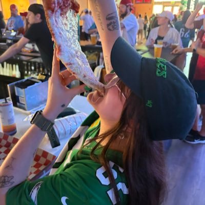 eagIesteeshirt's profile picture. spinnin' out waiting (for more philly championships)