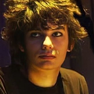 loves__persona's profile picture. rue/rye ୨ৎ
minor
multifandom
love all my mutuals ✧.*
"what'd she do Jimmy??" ♫