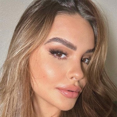 IlianaMilo20120's profile picture. Facing the sea, spring flowers are blooming