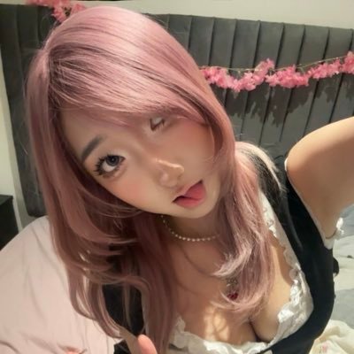 piplupqueen's profile picture. 𝒻𝒾𝓃𝒹𝑜𝓂 • £111 UB fee • vacation