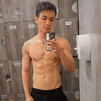 ShuoEn_94's profile picture. 171/60/30vers Top On PrEP。 🔗https://t.co/KumnO2Gmiq 歡迎聯名邀約;網站內含18🈲️內容,無意瀏覽或未成年者請勿點閱。 防走丟@ShuoEn94 跟隨訂閱後記得開啟小鈴鐺🔔,第一時間收到新文通知。X 止於X