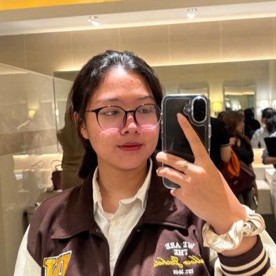 cloeverme's profile picture. @pepospell @yoon_chael @rdthyevv @clowinkatsha @hellouitsvose