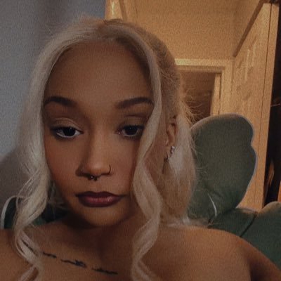 shaithemuse's profile picture. antisocial pessimist, she-woman man hater. what’s 1000-7?