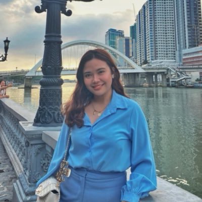 __elicum's profile picture.