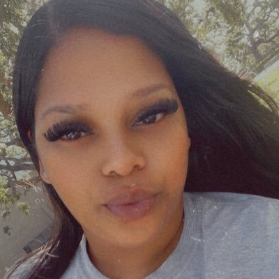 PrettyGreenLuv's profile picture. “Jersey Raised me”💯💪😍😍🥰🥰 “Guyanese Gyal “💁♀️👸🇬🇾🇬🇾🇬🇾 “My girls Serenity & HARMONI are my 🌎” 🤞👯♀️👭 #GIRLMOM 💞💞💞 ☮️&💚