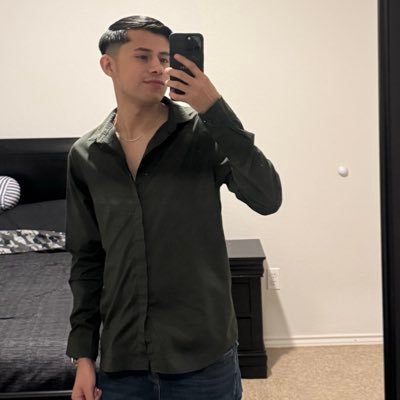 Twink956X's profile picture. 2000s