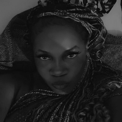 Chinelopurest's profile picture. Catholic | Nwa Paul | Manchester United fan | Politics | IGBO🌶️| Realist | vibes| woman leader😂💕