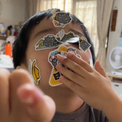 kakurenboup's profile picture. こんにちは、はいこんにちは！リサちゃん大好きなピエレッタです！最近ぷそやってないけど…(^^;;Twitterあんま見ないかもだけどよろ！最近DDTプロレスに嵌ってるよ！性別は男！子どもと奥さんラブだぜぃ！！