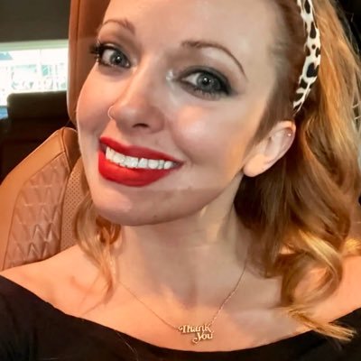 SukiLarue25's profile picture. 