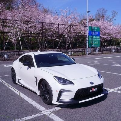 jWasnow's profile picture. Follow your heart
and be yourself🌟