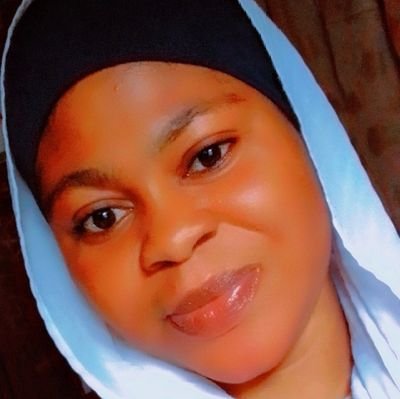 Olahormoh's profile picture. 😊😊 I sells Adire / Kampala of different kinds Proudly a Muslimah ,loves meeting new people