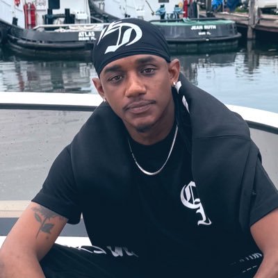 Raypottsss's profile picture. Guys Need Love Too 😈😮‍💨🥵 IG: @raypottsss📸 https://t.co/c3OhT4vJ31 Snapchat: raypottsxxx 👻