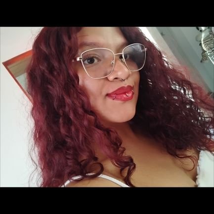 TeisyStar's profile picture. 💞 Enjoy life while pursuing your dreams 🔥