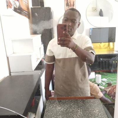 FeYaBoY's profile picture. 📸 Professional Photography & 🎥 Videography
🪑 Custom Furniture | 🏊‍♂️ Pool Construction
📍 Dar es Salaam | TZ 
📞 DM | WhatsApp:0687789913