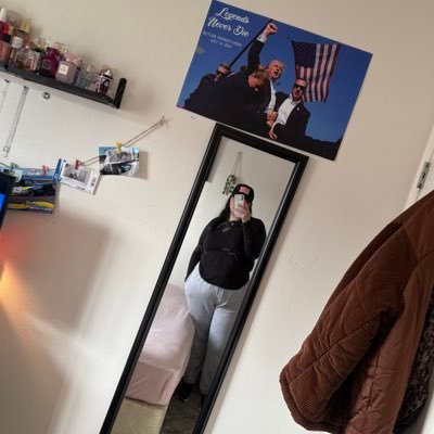 lexmwalk's profile picture. Conservative✝️ America First Always🇺🇸•Daughter•Sister•Niece•Aunt•Dog Mom• 🩷🐶☕️👯‍♀️🥱🇺🇸🌲🐦‍⬛❤️🤍💙