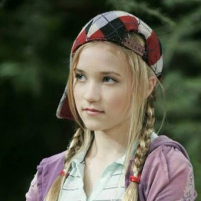 lillytruscott20's profile picture. 