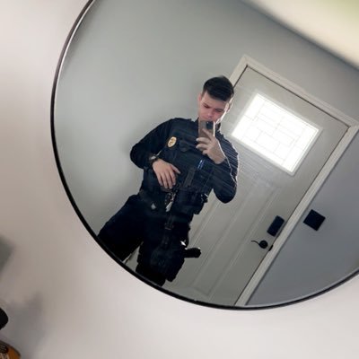 leviharvey123's profile picture. 