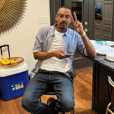 cordonteswang's profile picture. If you’re reading this I love you even if I don’t know you.