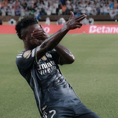 juniorvn07's profile picture. ⚽️ 7 🏟️ KİNG 🏆