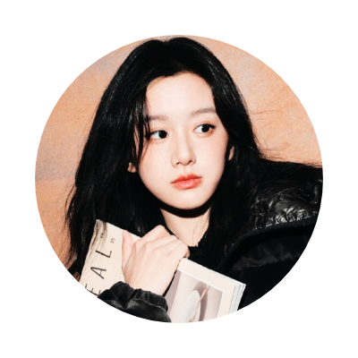 millaefleur's profile picture. 𝓐rcherynne 𝓕elora 𝒞hâtelain: a Hufflepuff in her 6th year of Ministry, keeper of the enchanted 6009 key. She’s fond of Charm, Potion, and Arithmancy. ❤︎