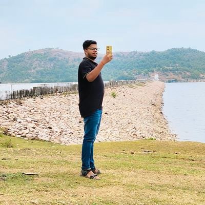 imlavprakash's profile picture.