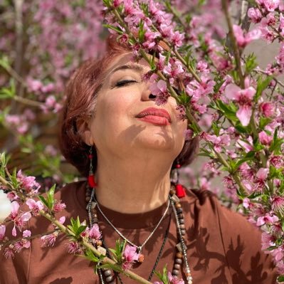 moojan88's profile picture. کاش می‌شد دلهارم رنگ زد تا زنگ نزنن. ، #نقاشم#نقاشی میفروشم #یه آدم معمولی ...که بیشتر تنهاس