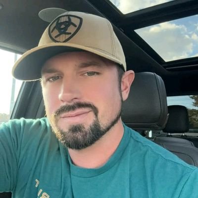 KevTrain49196's profile picture. Digital creator 
Business enquiries:kevtrain@myyahoo.com 
Tiktok:kev_trainbackup07