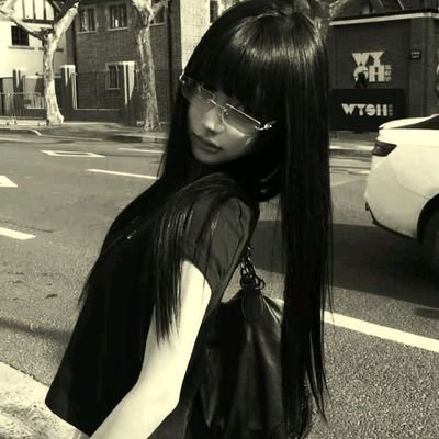 1cryhypegirl's profile picture. ramble space