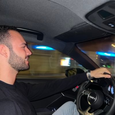 YerayMellado's profile picture. Español. Jinete. Católico.