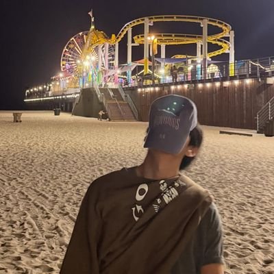 hmxviixoxo's profile picture. dont know