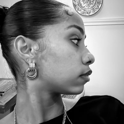 eemmaavv's profile picture. good girl inside you’re gonna miss me #wlw