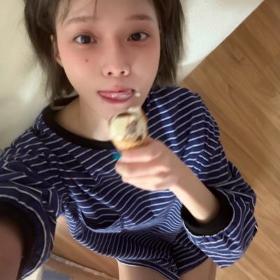 imwinmel's profile picture. i’m new and looking for moots