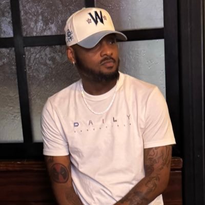 FromThaDistrict's profile picture. where I come to let my intrusive thoughts win | DC born & raised | KB3💙 | and I rap sometimes.