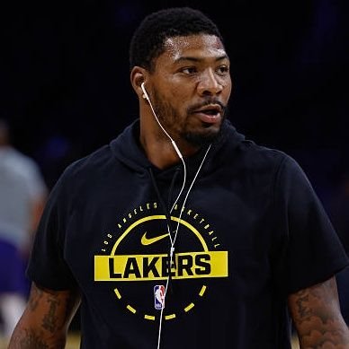 Bigoburner14's profile picture. Huge @bvb hater•#KehlOut•#WatzkeOut•#RickenOut•#KovacOut•#ravensflock•#lakeshow•Reaves fan•fox fan