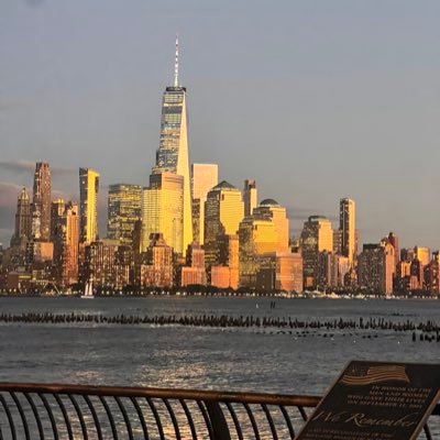 YvetteH65653023's profile picture. Just a funny person