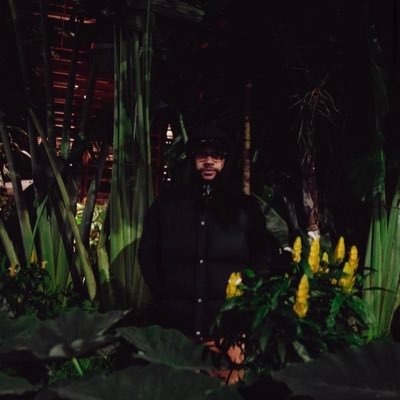 suareez7's profile picture.