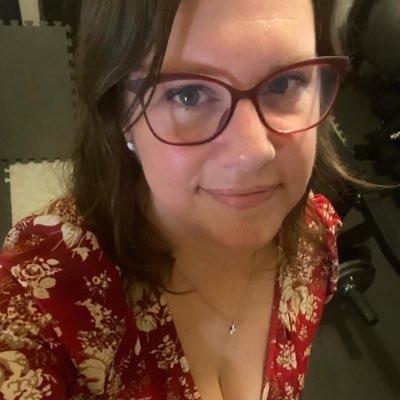 AnnaRogell's profile picture. Just a Lady and her dog... living life and loving God! @sentinelfoundation #stophumantrafficking MT/weight trainer /carnivore lifestyle /pisces hopeless