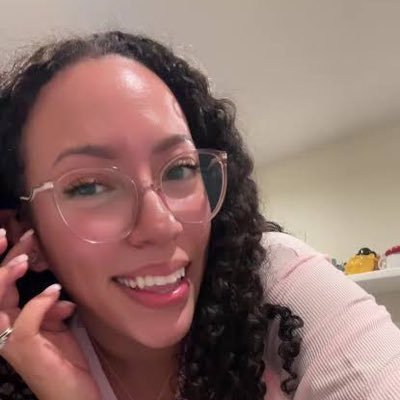 ShantiaLyn420's profile picture. I’m Lynn a cheerful giver ❤️