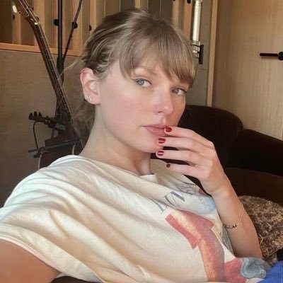 thisismtry's profile picture. change the prophecy