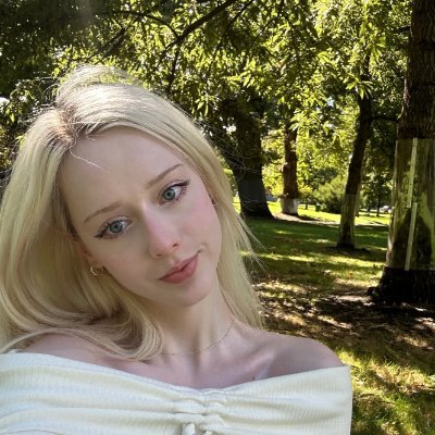 7Bjth76zE3S1gm's profile picture. 