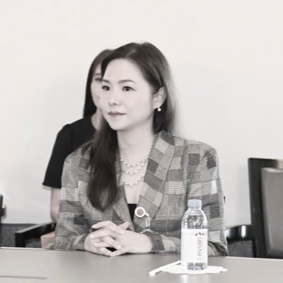 gam_pacharanant's profile picture. Health & Wealth Planner l Public Health & Green Policy Driver l Lecturer