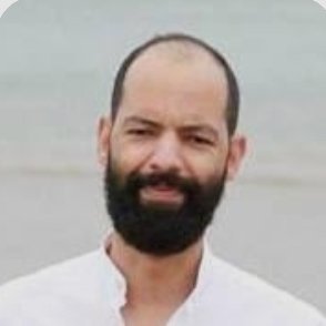 SammakAbdou's profile picture. أخرتها؛ جنازة رجل.