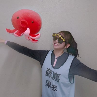 enomocchan_skmc's profile picture. 【🐈⬛🐂TOP4】 ☀️#藤嶌果歩/🟣#遠藤さくら/🌸#谷口愛季 ❶#潮紗理菜 🧸🍞🍓/❷#富田鈴花 🎮📻/❸#髙橋未来虹 🍧❹#正源司陽子 👯🐕🌱🦥/❺#大田美月 🎹🎺/向井純葉 山川宇衣 遠藤理子/小川彩 増田三莉音 川﨑桜 中西アルノ