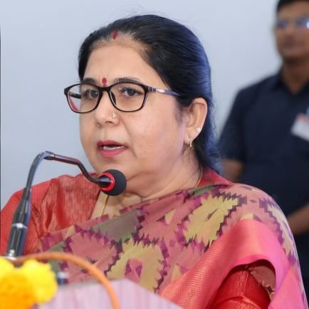 Dr. Manju Baghmar Profile