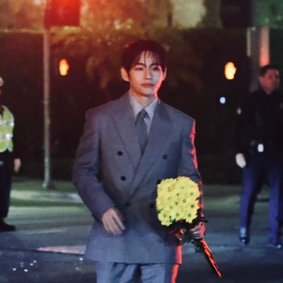 taekook478's profile picture. i think about taekook 24/7 , because they're real . 

ot7 obsessed! BTS paved the way ( and if you don't agree go argue with wall ) !!